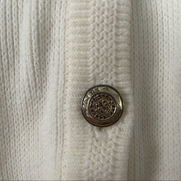 VINTAGE Eaton's Petites Cream Sweater Sz S-L - Picture 6 of 7